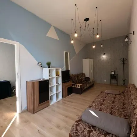 Loft-style - 24 Hour Check-in